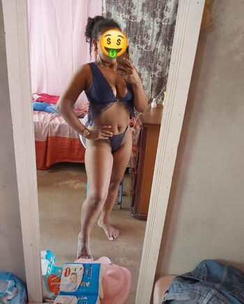 Full leaked Guimaraess  page private onlyfans photo
