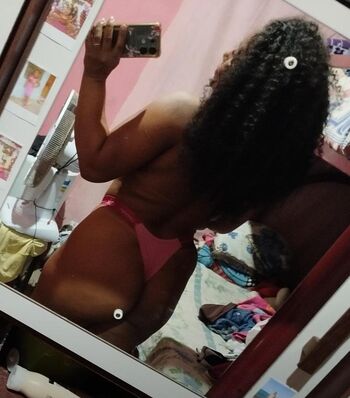 Full leaked Guimaraess  page private onlyfans photo