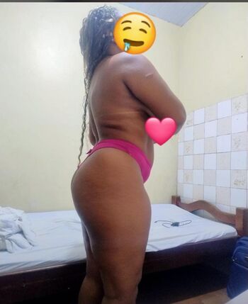 Full leaked Guimaraess private onlyfans photo