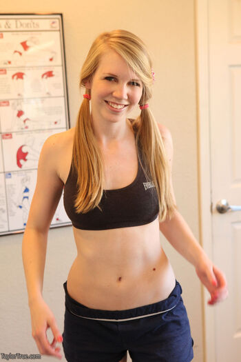 Gym Girl Taylor