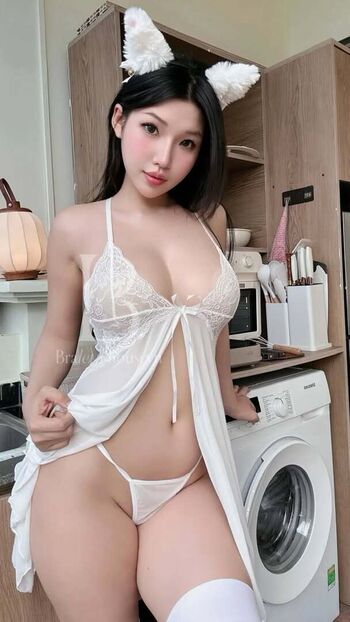 Ha My Duyen