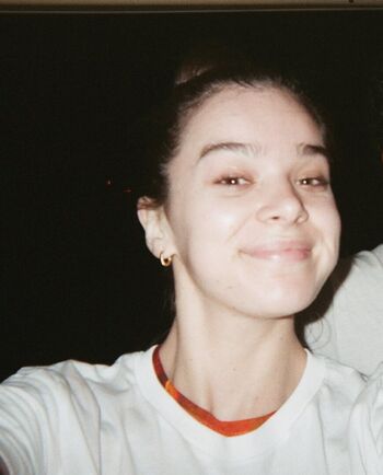 Full leaked Hailee steinfeld private onlyfans photo