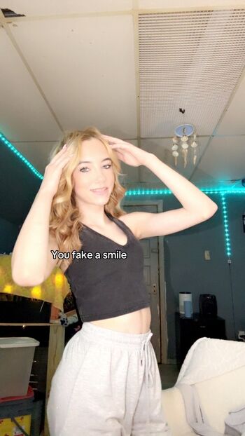 Hailey Dewiel