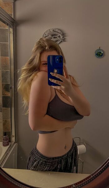 Full leaked Hailey frizzell private onlyfans photo