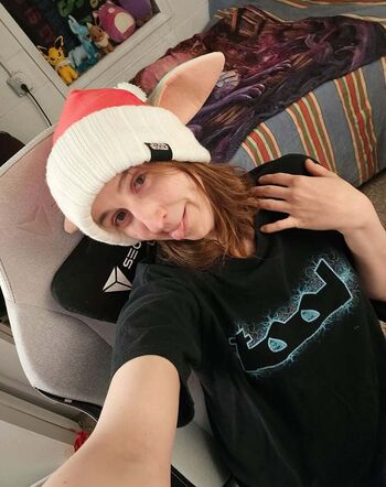 HappyGoLuckyTgirl