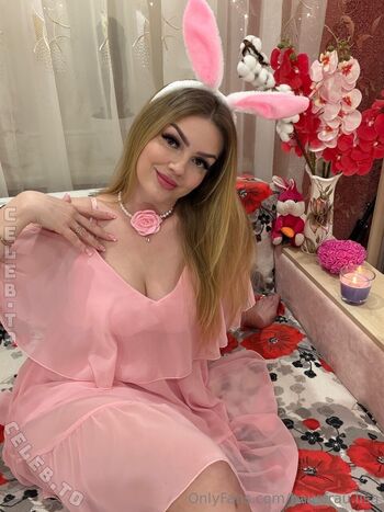 Full leaked Hausfrau lisa page private onlyfans photo