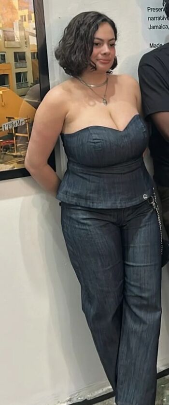Helena Calabia