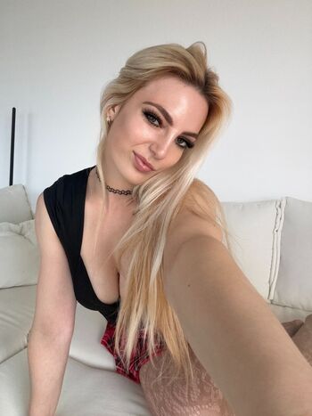 helenakingsoul