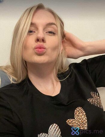 hell_lenaa