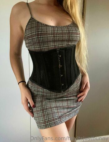 heyitsjustbunny