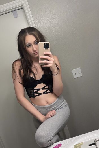 hiheyitsdani