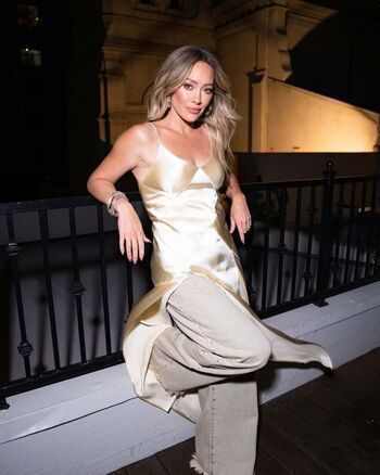 Full leaked Hilary duff private onlyfans photo