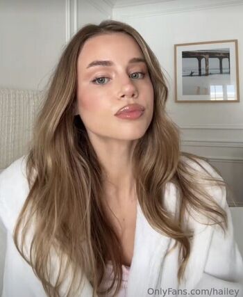 Full leaked Hiley grce  page private onlyfans photo