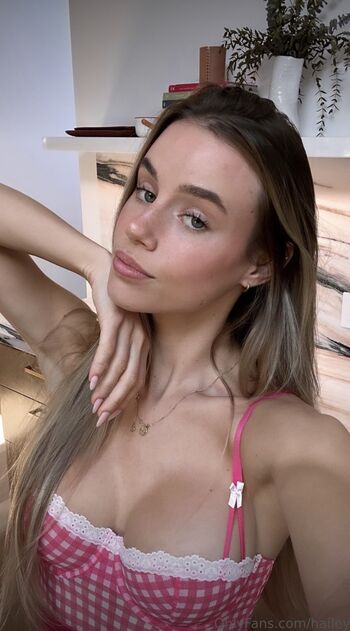 Full leaked Hiley grce private onlyfans photo