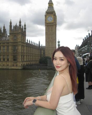 holly_shu_