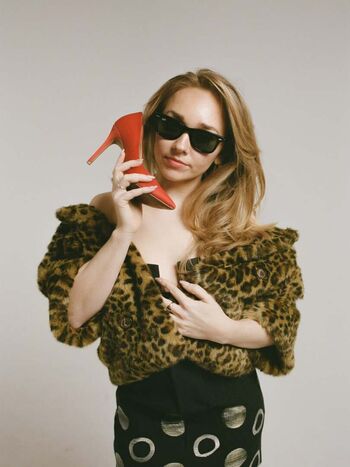 Holly Taylor