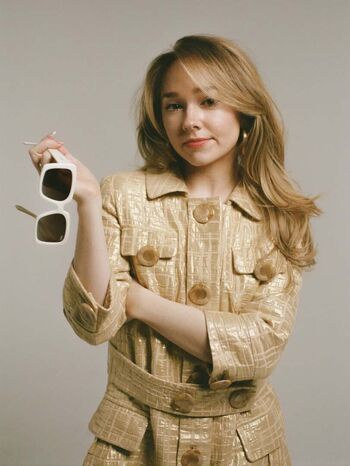 Holly Taylor