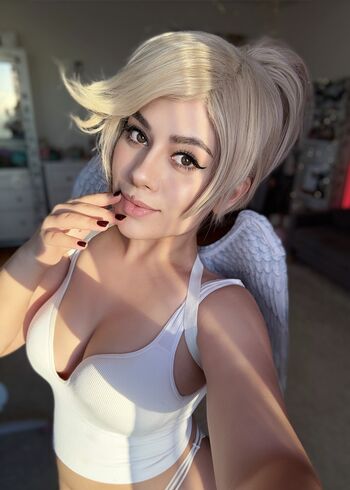 HoneyGirl