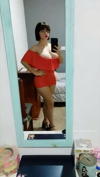 _honeymoongirl