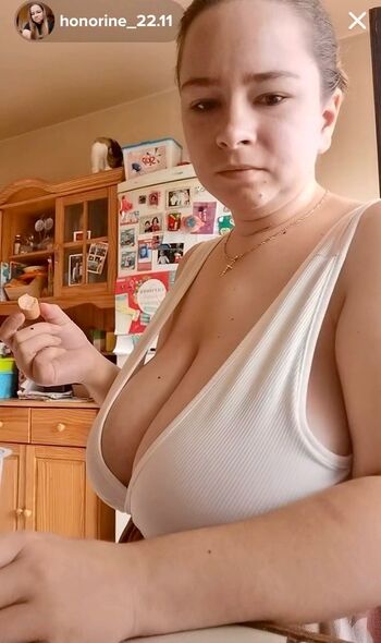 Full leaked Honorine private onlyfans photo