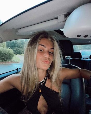 Hopie Schlenker