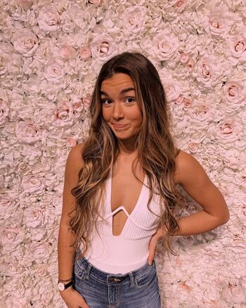 Hopie Schlenker