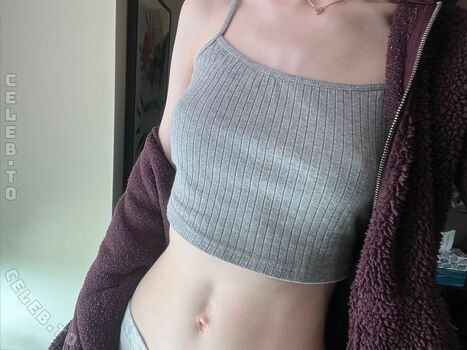 Hotgirl_Linnea