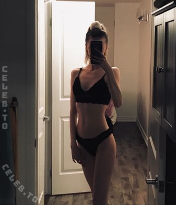Hotgirl_Linnea