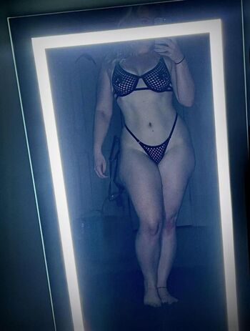 Hotwives XXX