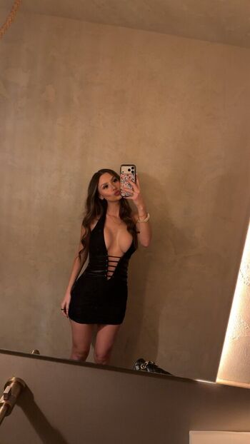 Hunter Nikole