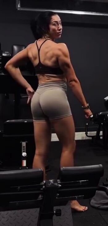 Indi Hartwell