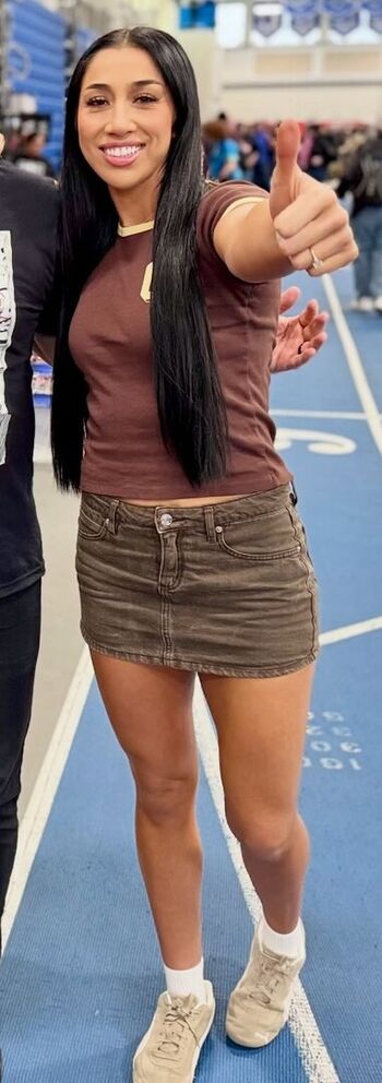 Indi Hartwell