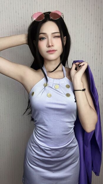 Full leaked Indonesian girls private onlyfans photo