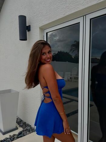 Isabella Ault