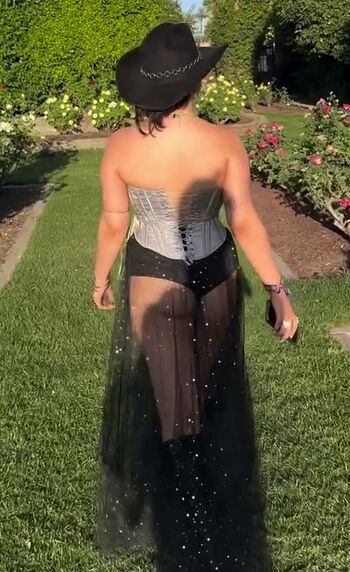 Full leaked Isabella gomez private onlyfans photo