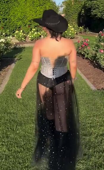 Full leaked Isabella gomez private onlyfans photo