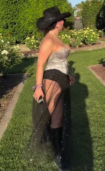 Full leaked Isabella gomez private onlyfans photo