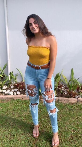 Isabella Ladera