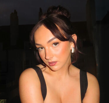 Isabelle Smith