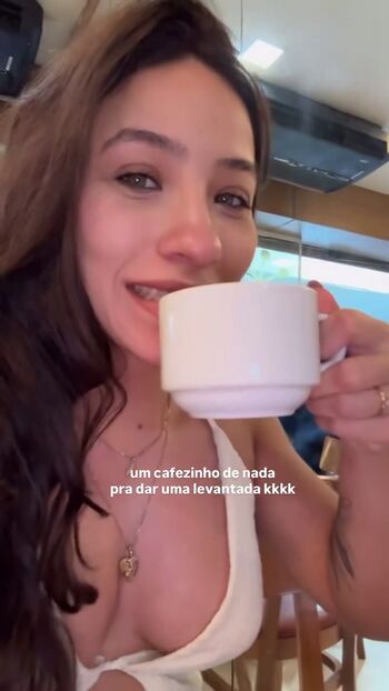 Isadora Abrahao