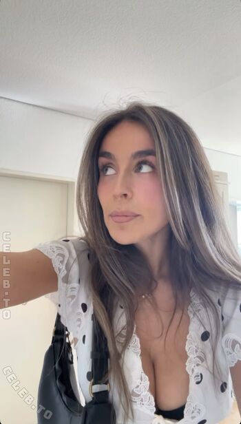 Full leaked Isallieh private onlyfans photo