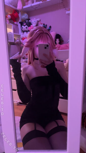 Full leaked Isi cosplay page private onlyfans photo