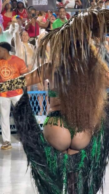 Iza Cantora