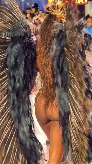 Iza Cantora