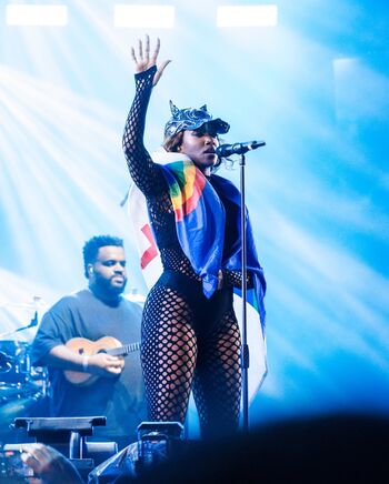 Iza Cantora
