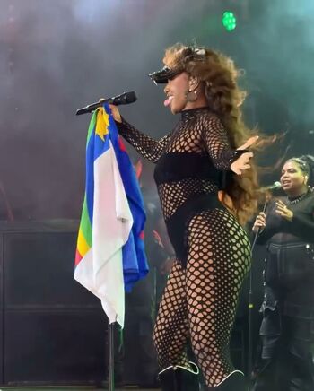 Iza Cantora