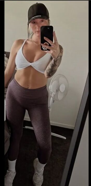 izzyfawley