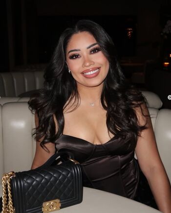 Jackiie_Vanity