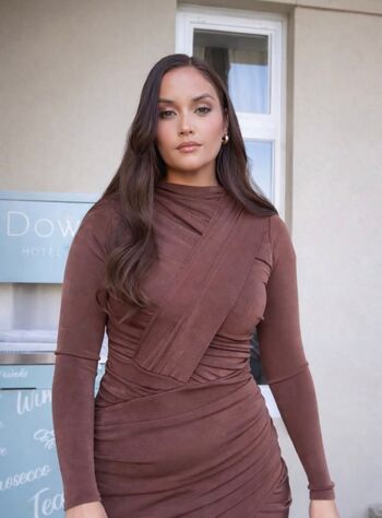 Jacqueline Jossa