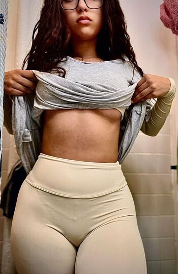 Full leaked Jadeli rosa  page private onlyfans photo
